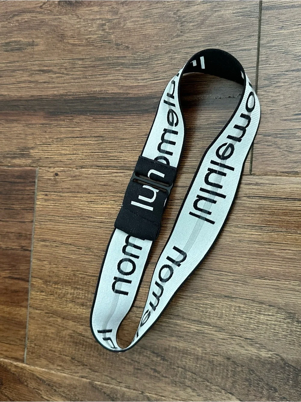 lululemon black and white wide logo headband